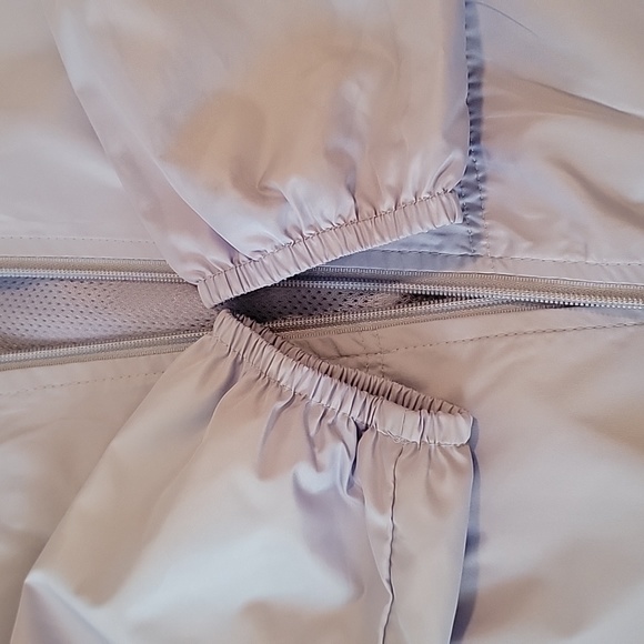 Lightweight Jacket - Picture 9 of 9